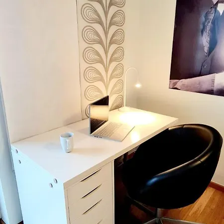 Luxury One Bedroom Flat With Parking&balcony-cent2 * Luksemburg